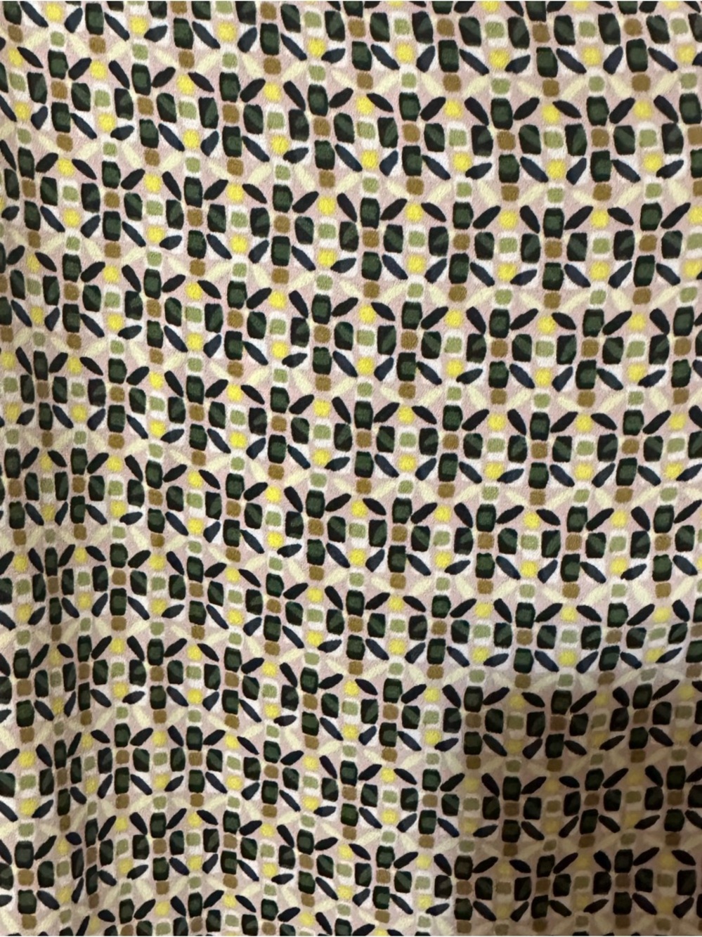 CABI style #6317 Bitmap Top green, tan, black, yellow sleeveless v-neck size LG - Picture 7 of 8